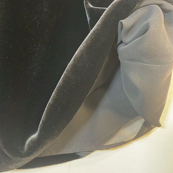 Lafayette 148 New York 2X Black Velvet Roslin Dress from Nordstrom Liquidation. - Picture 8 of 13